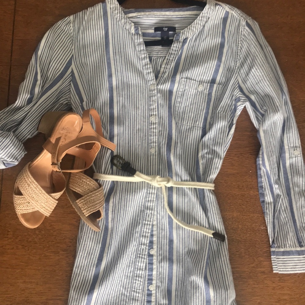 Gap blue striped shirt dress